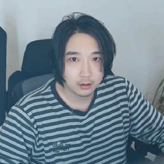 王