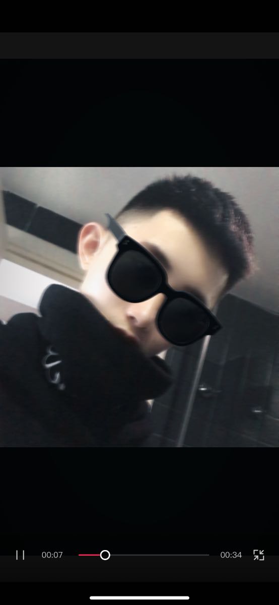 周震